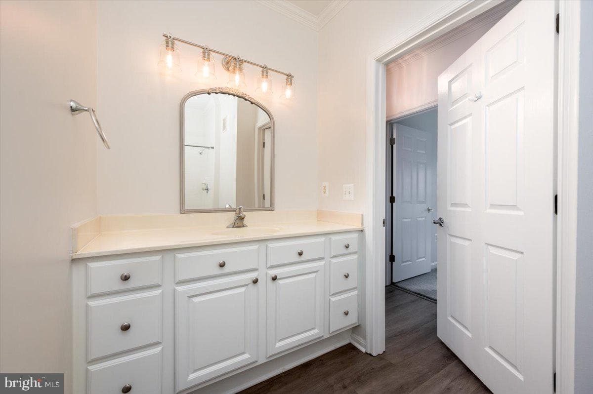 921 Spinnaker Way #921 photo 24