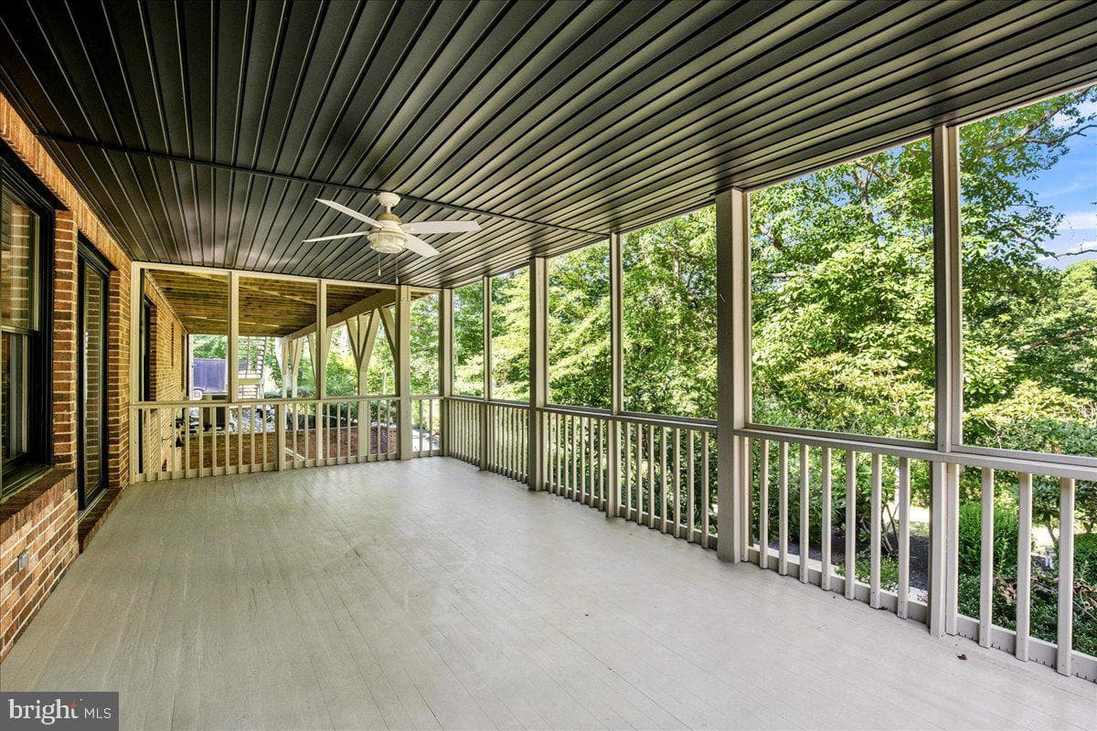 7785 Swan Lane photo 79