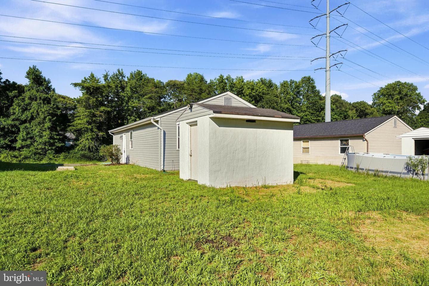 650 Field Road photo 23