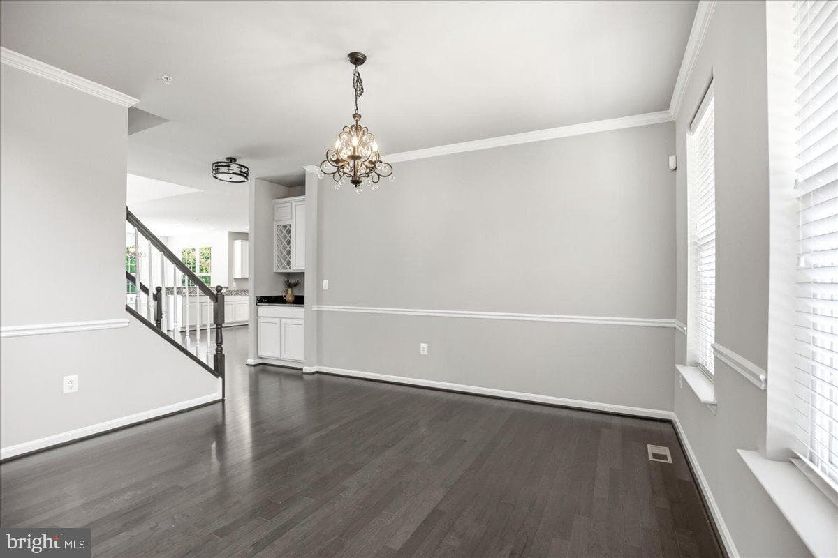 3640 Estelle Court photo 7