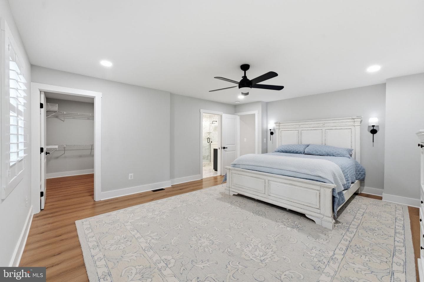 2450 Symphony Lane photo 33