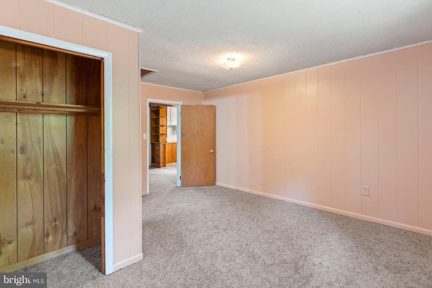 1026 Golden West Way photo 7