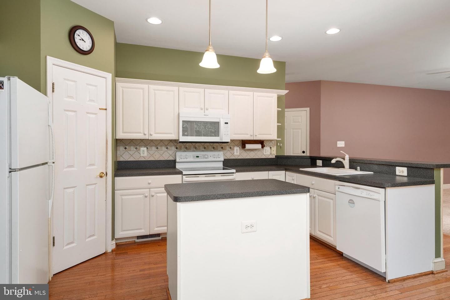 4353 S Creek Court photo 19