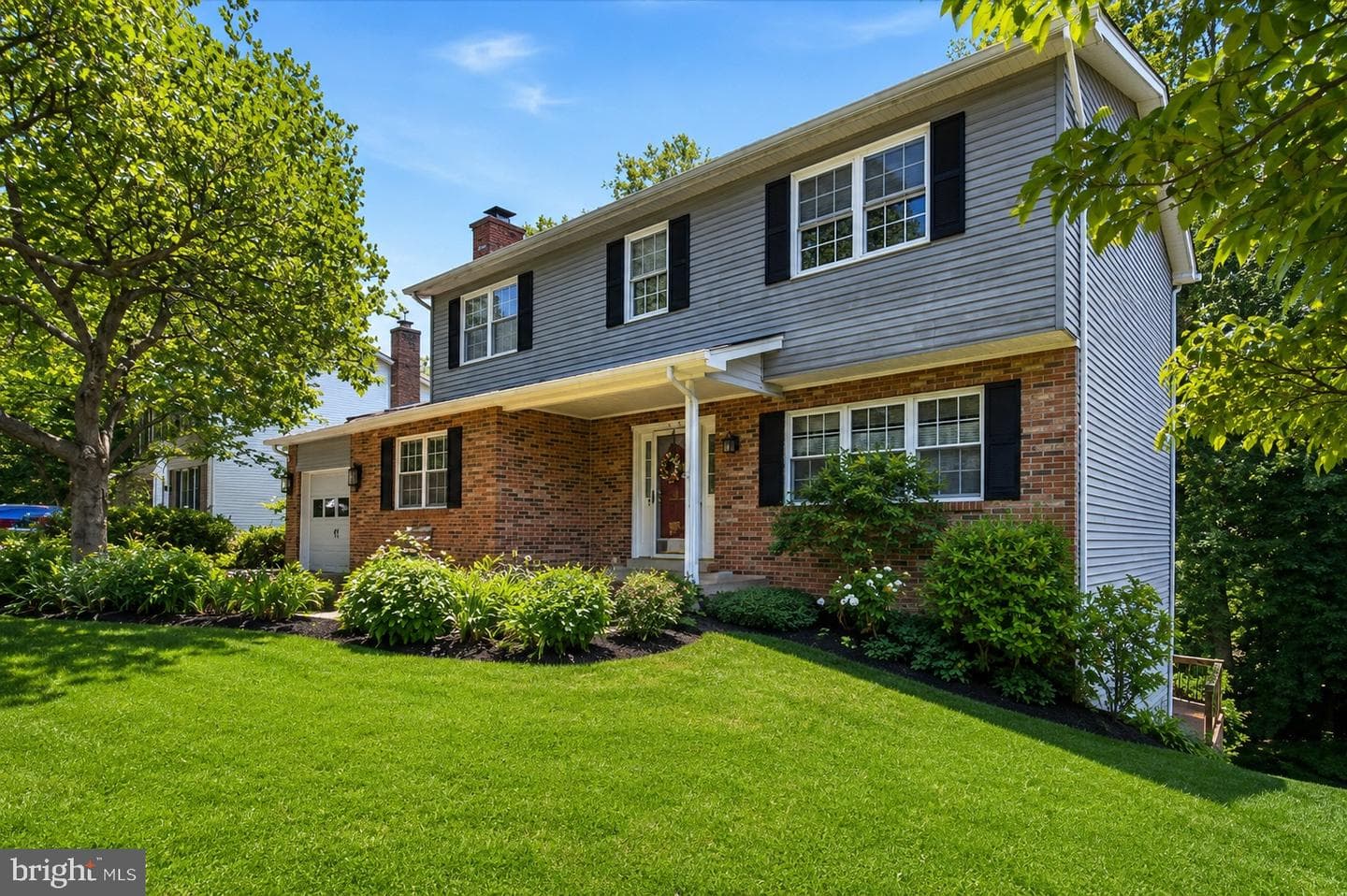 9810 Golden Russet Drive, Dunkirk