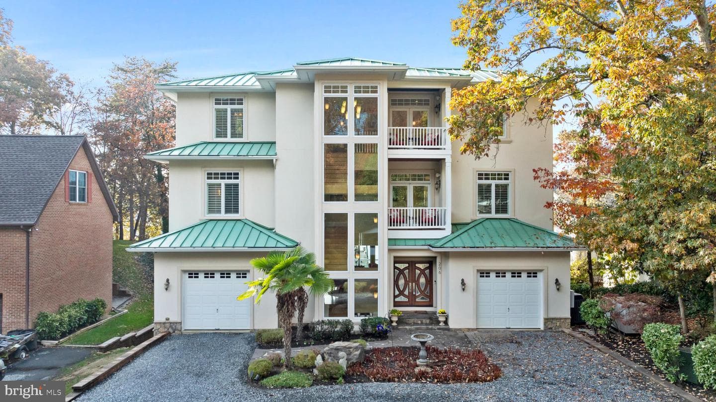 206 Harbor Drive photo 90