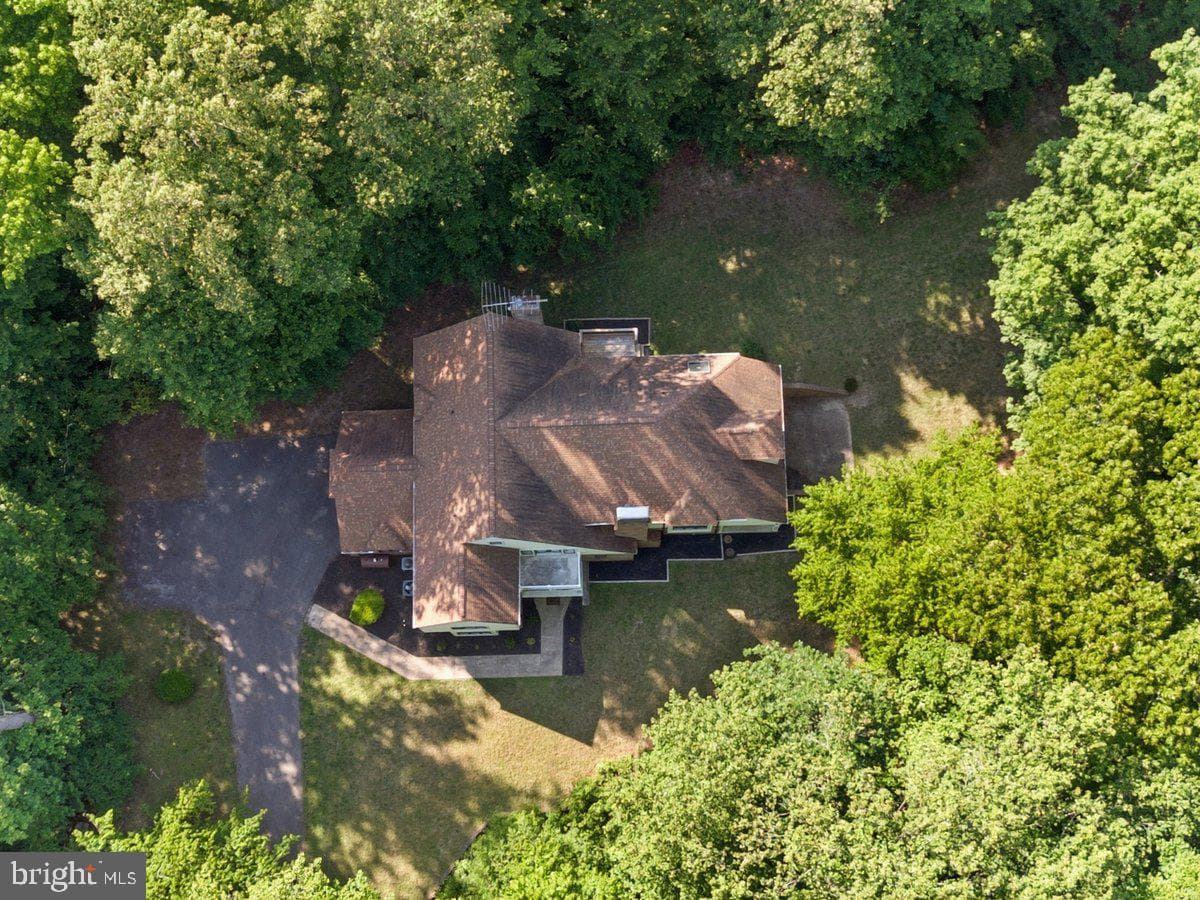 4200 Henry Court photo 46