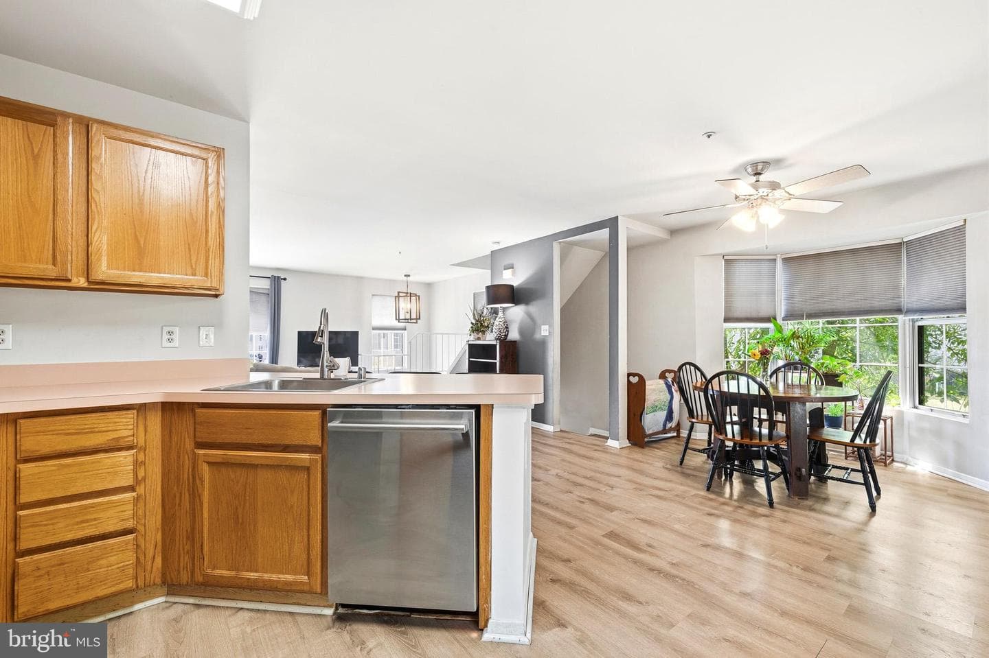 9432 Sea Breeze Court photo 13