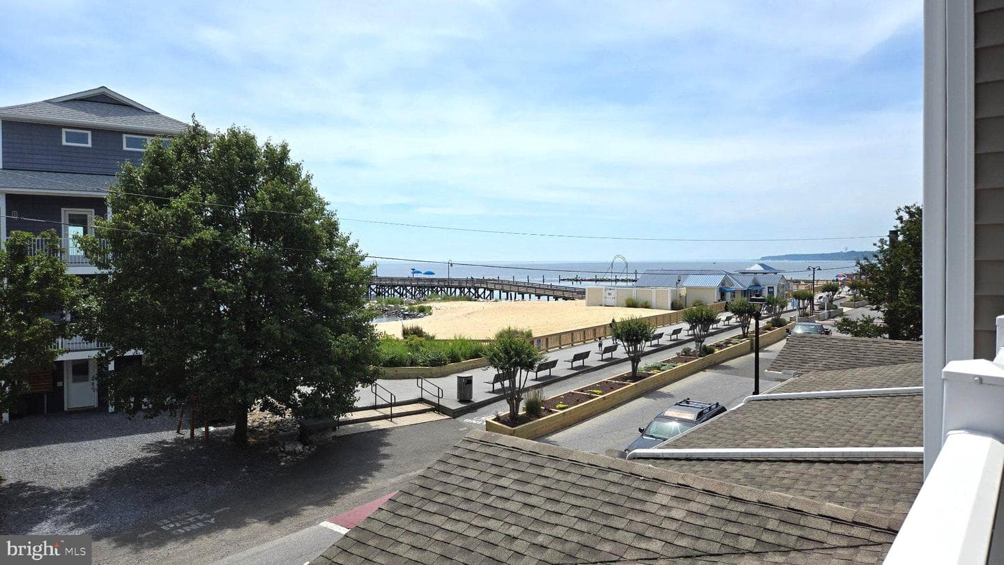 9100 Bay Avenue #a202 photo 33