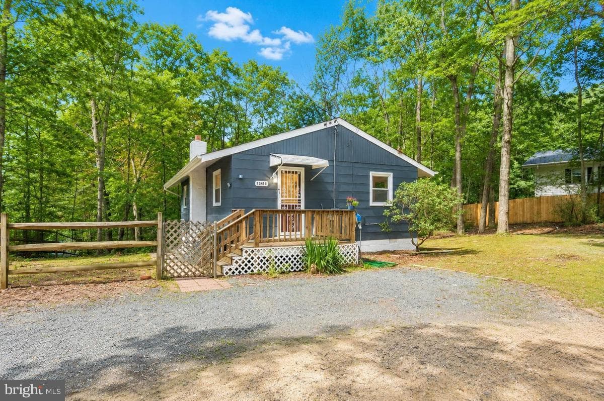12414 Ridge Road photo 1