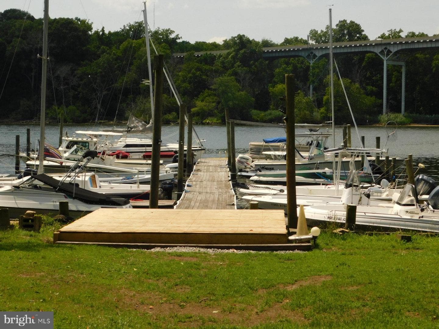 41 River Road photo 24