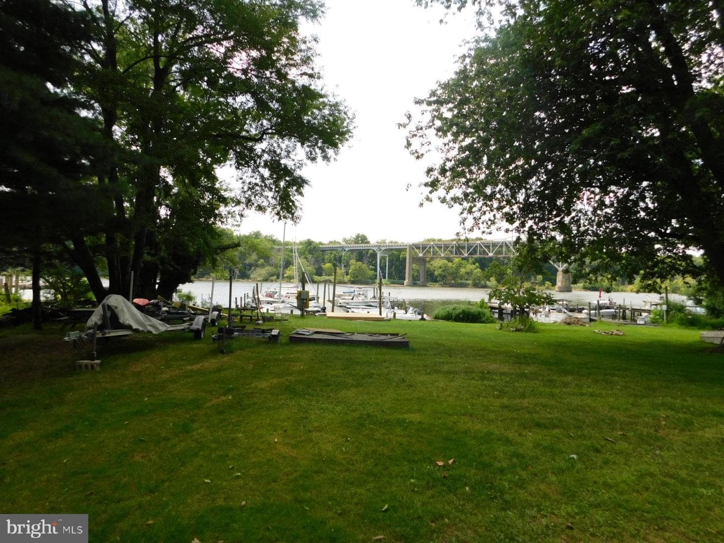 41 River Road photo 26