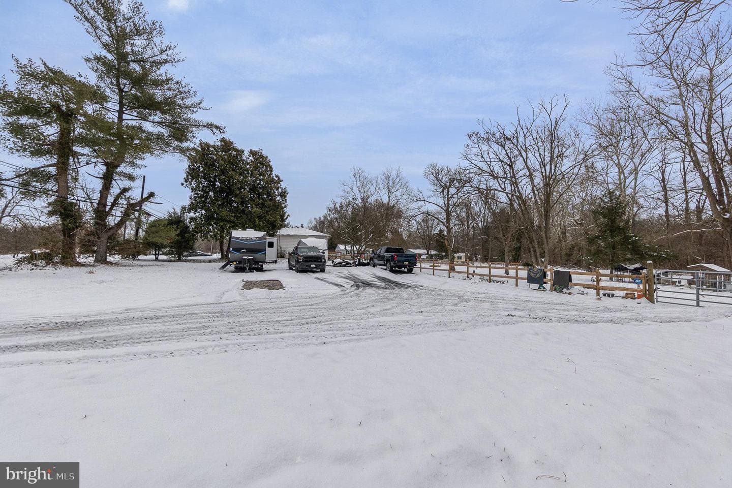 264 Appleton Road photo 33