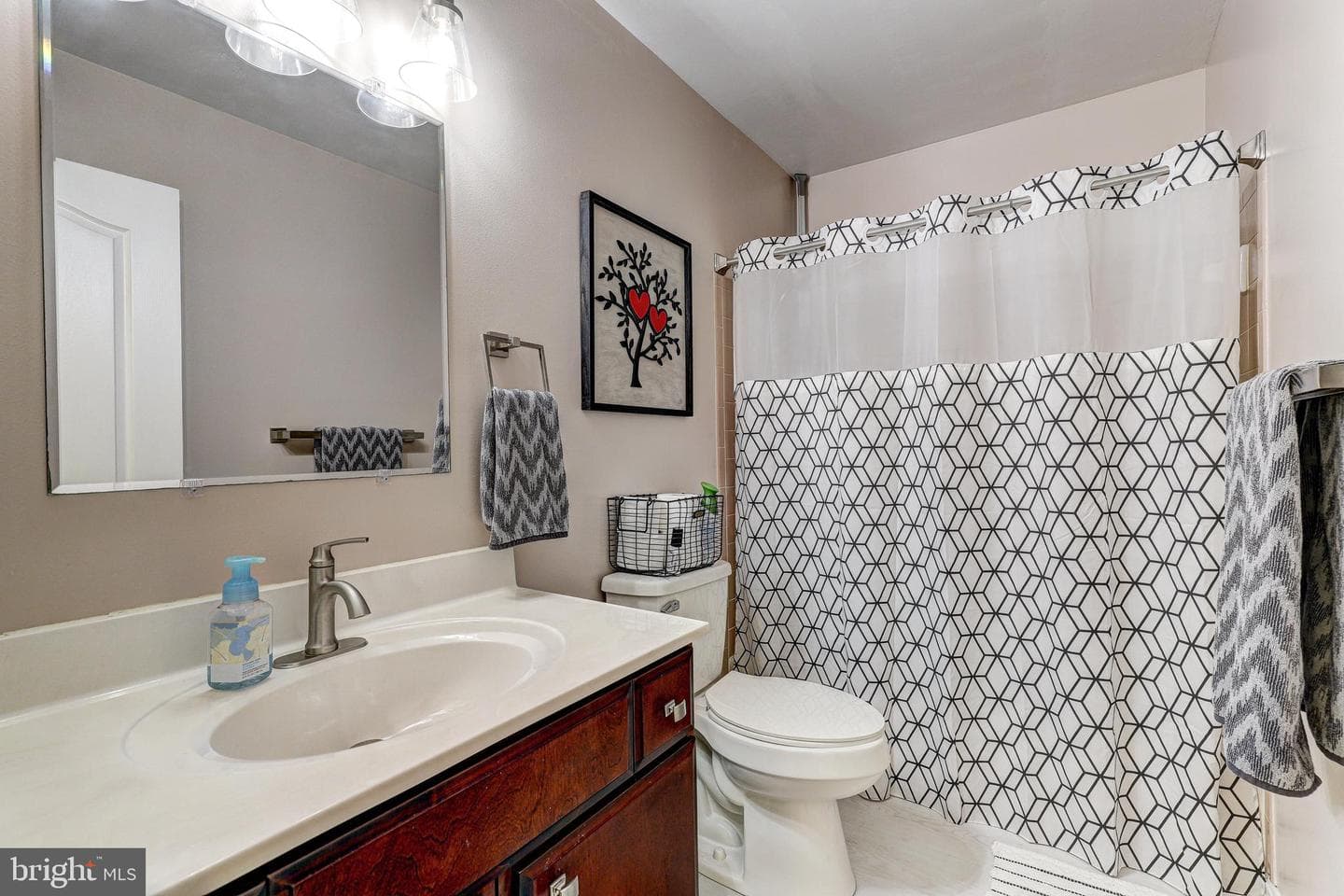 42 Arthur Avenue photo 46