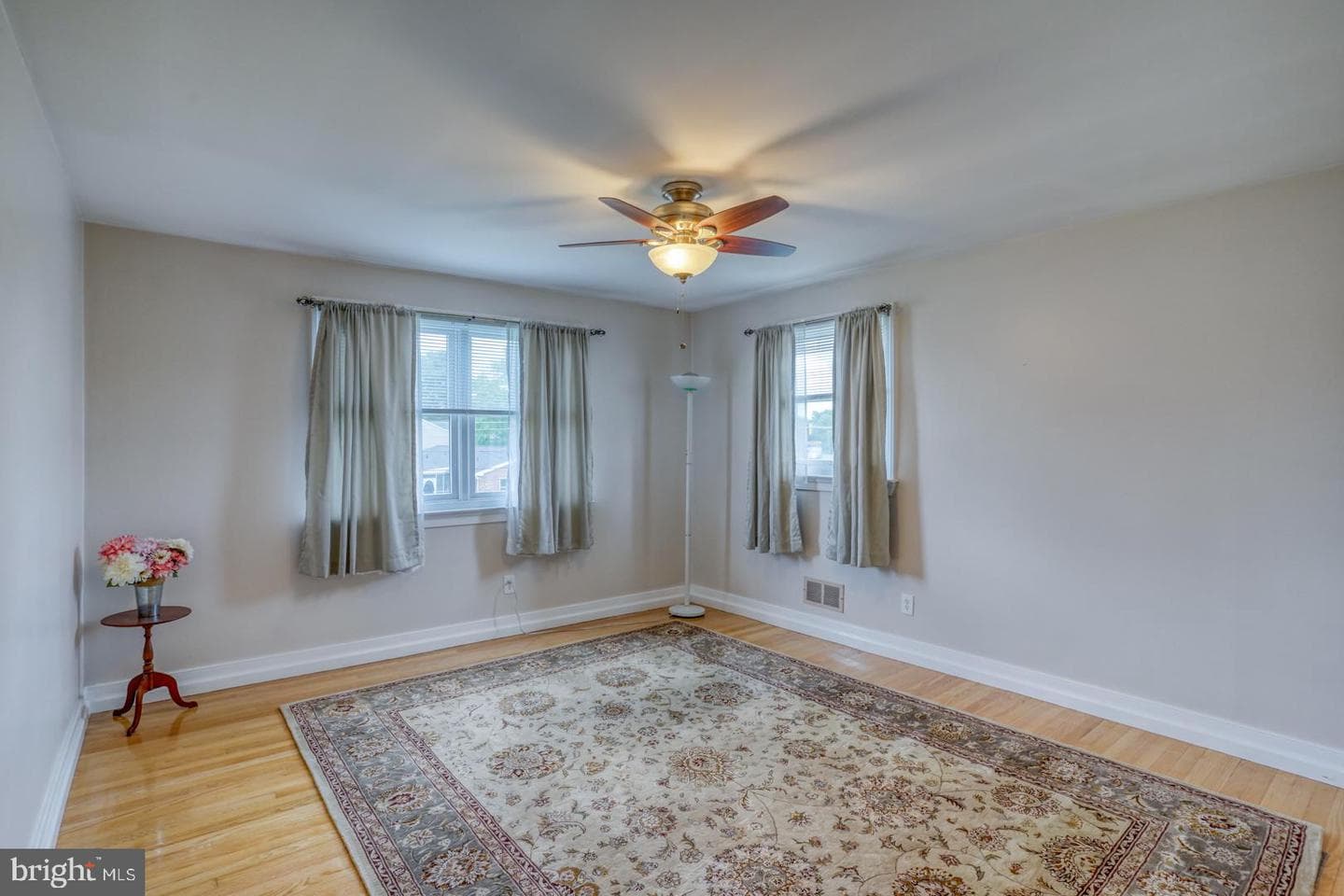 103 James Street photo 32
