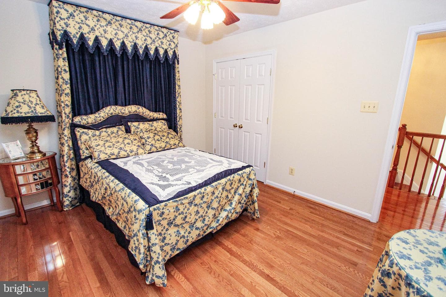 11 Austins Way photo 34