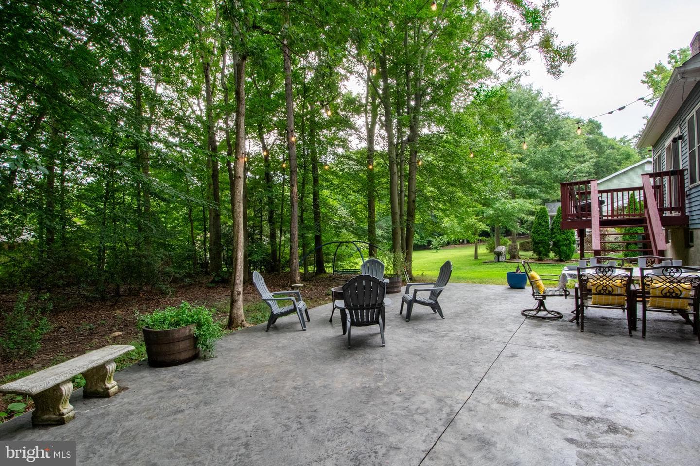 9 Colonial Circle photo 33