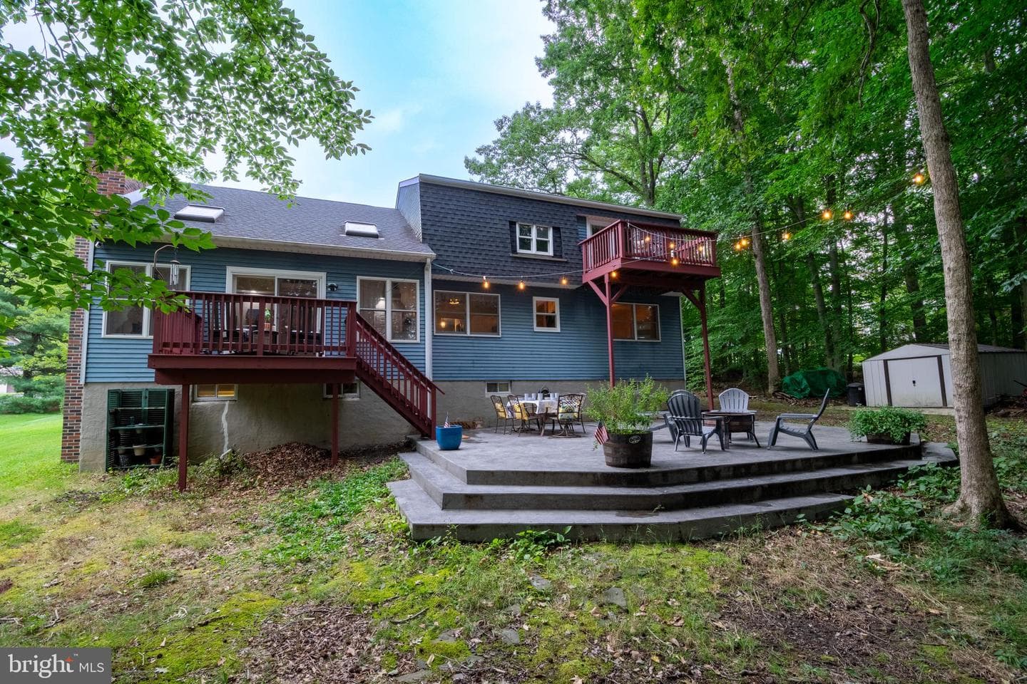 9 Colonial Circle photo 41