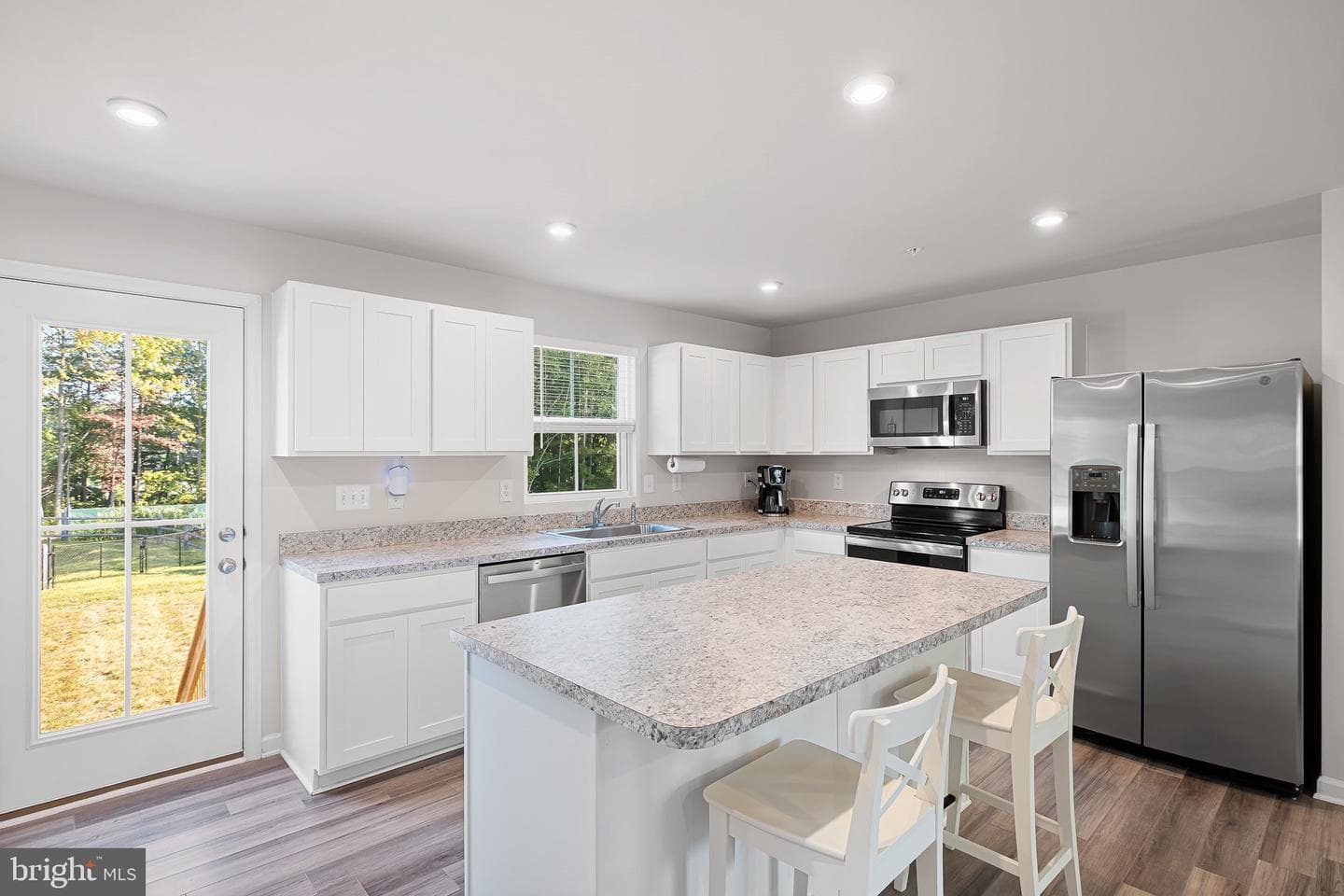 102 Goldspire Drive photo 8