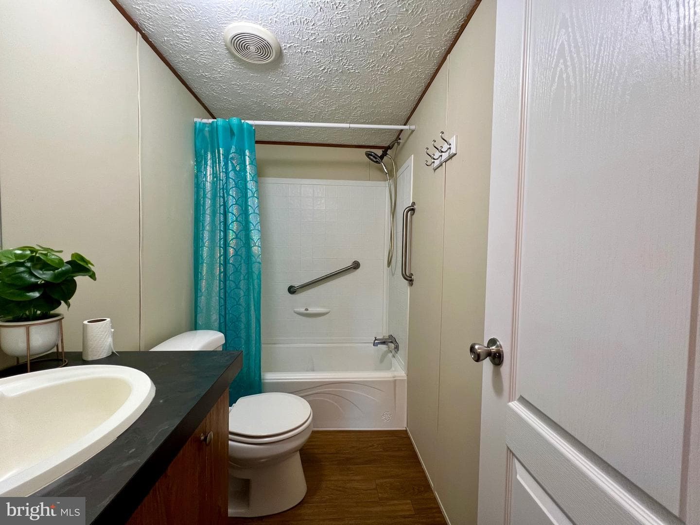 15 Saint Michaels Court photo 18