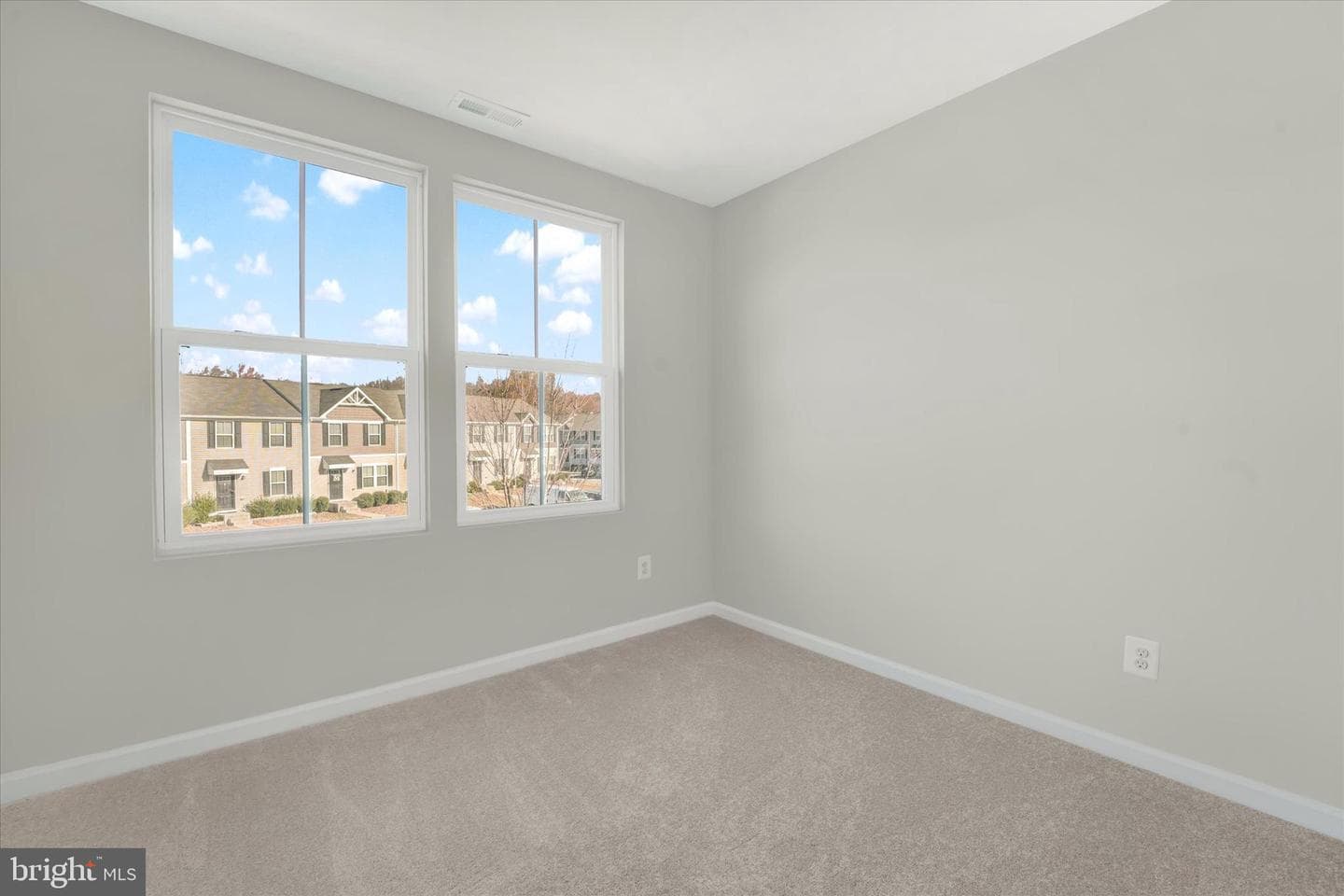 8 Karina Court photo 20