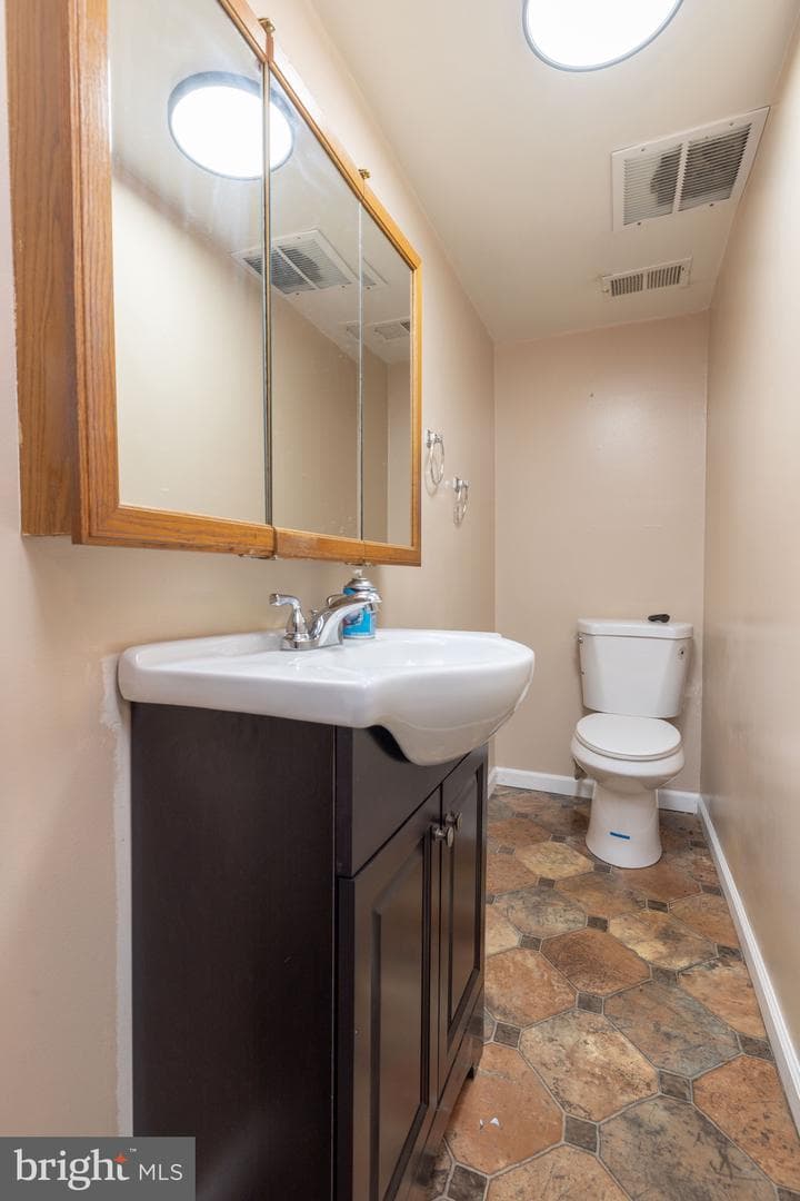 431 Willow Drive photo 6