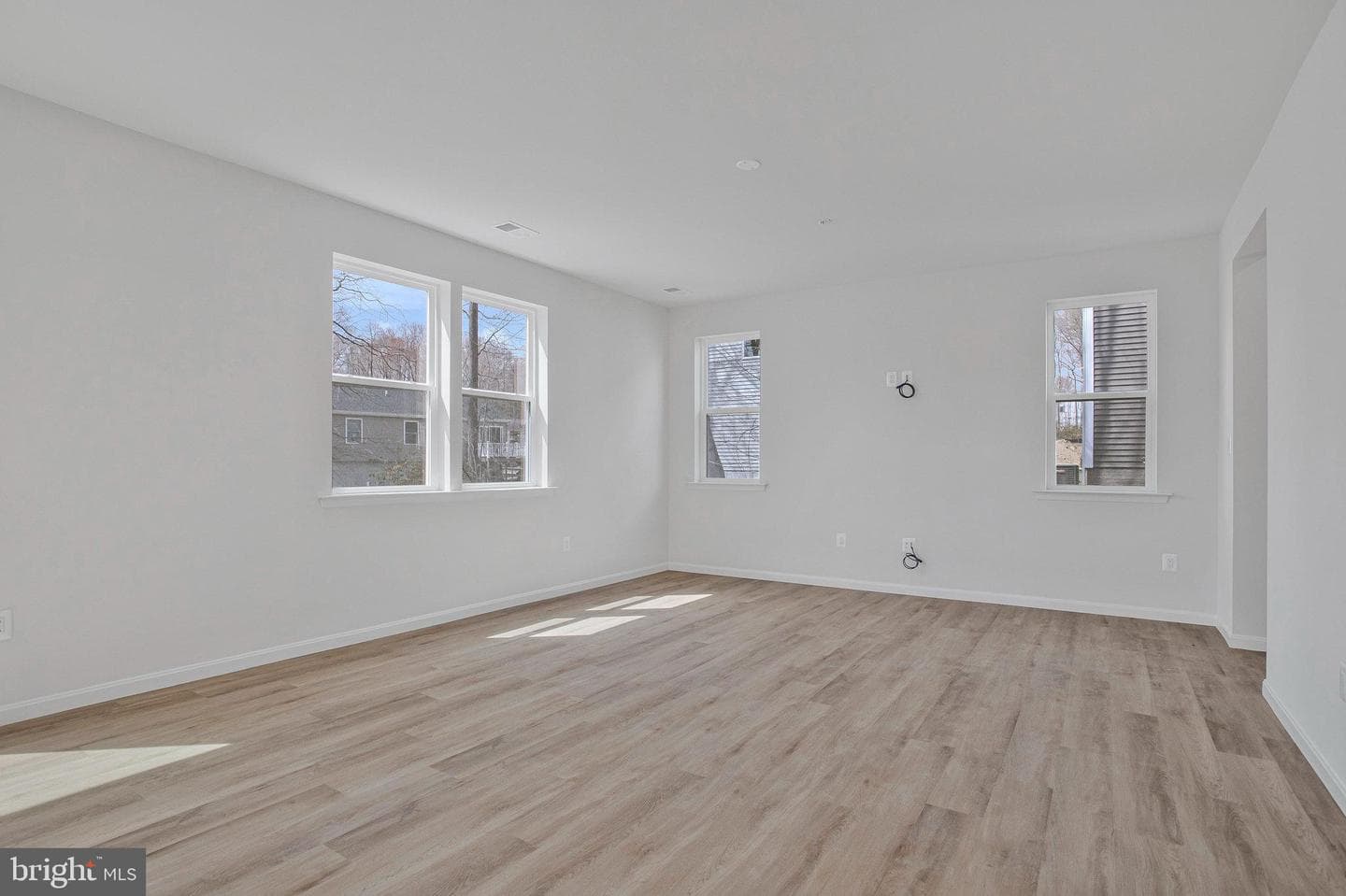 9 Poplar Court photo 16