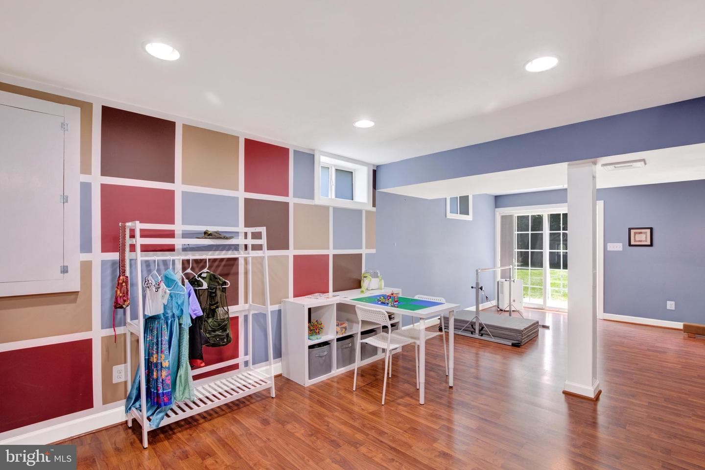 16 Candice Drive photo 33
