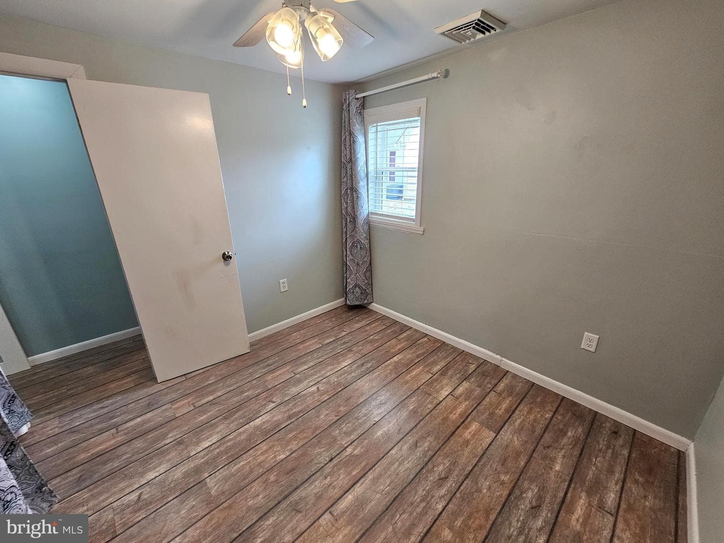43 New York Avenue photo 15