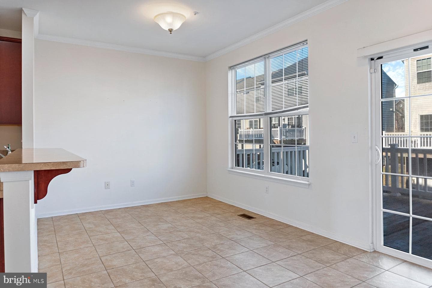 118 Augustine Road photo 14