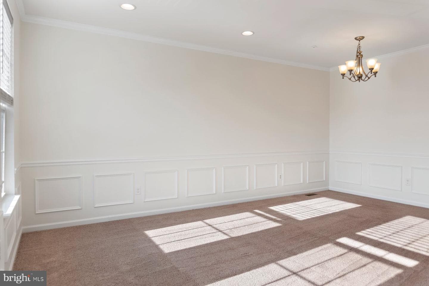 118 Augustine Road photo 6