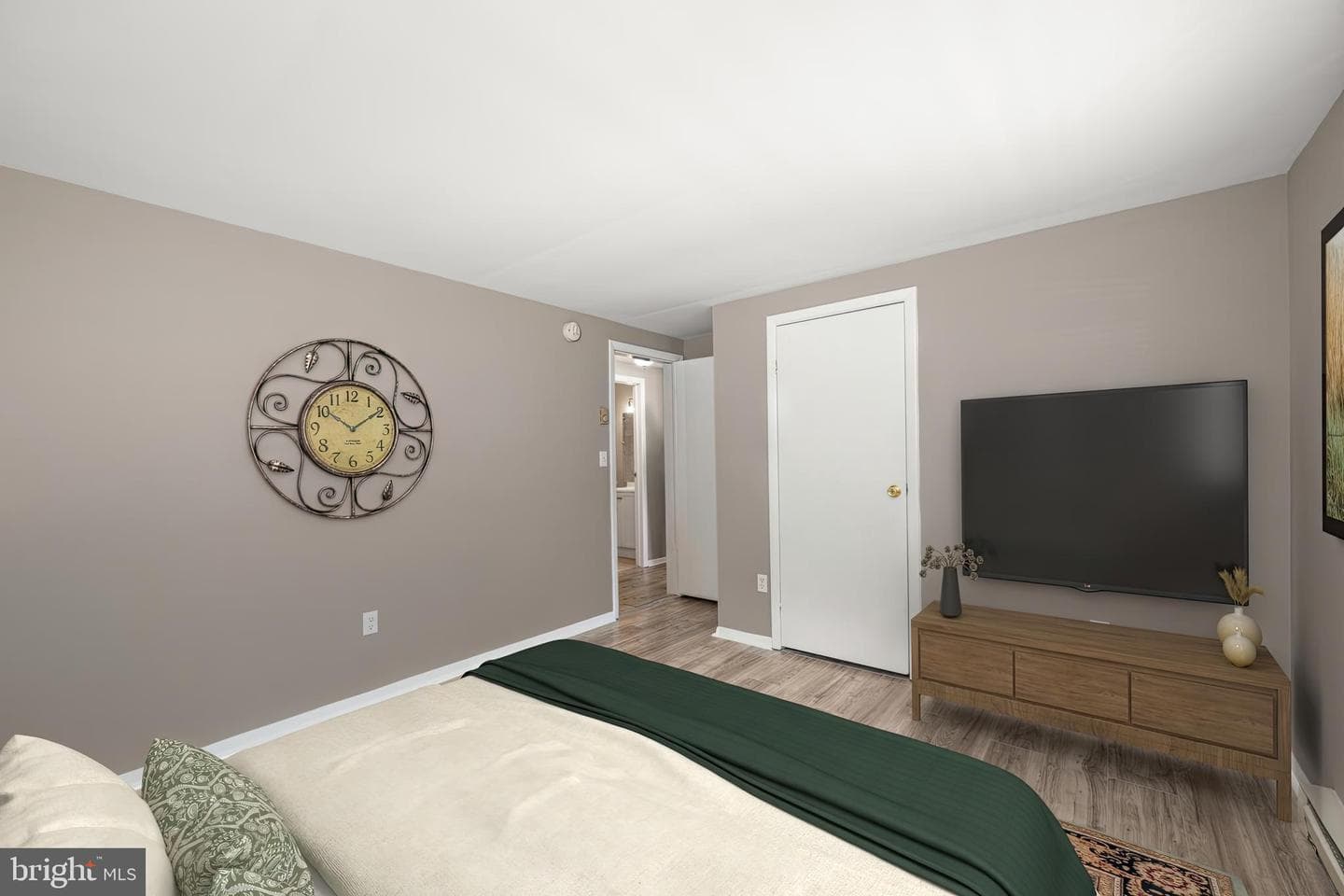 133 N Tartan Drive photo 10