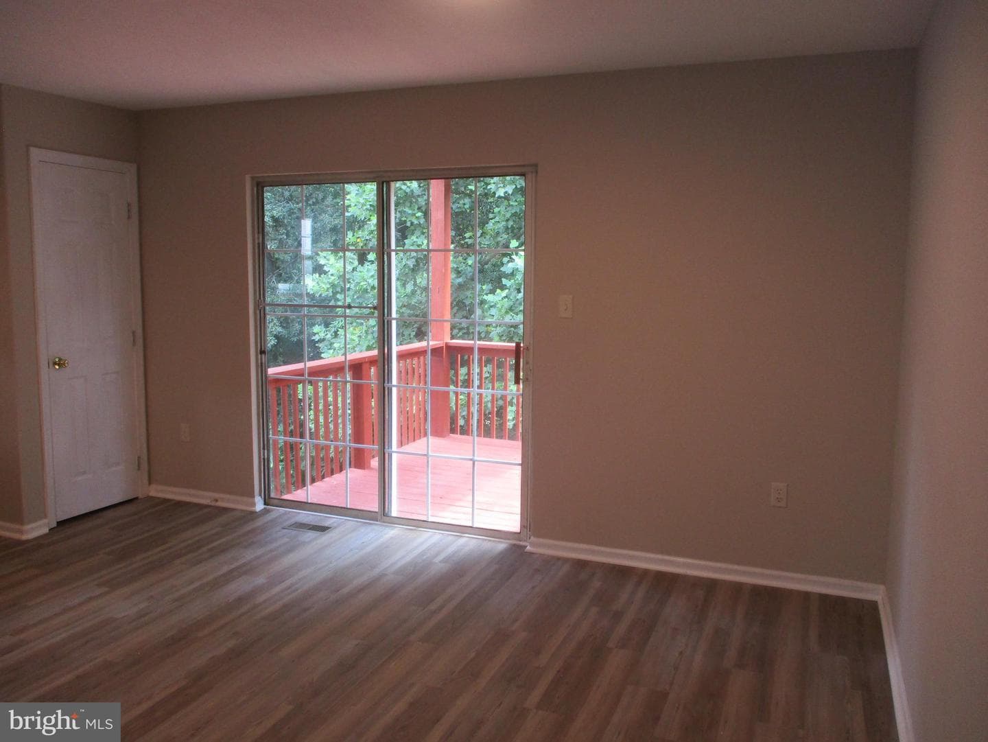 50 Hickory Drive photo 6