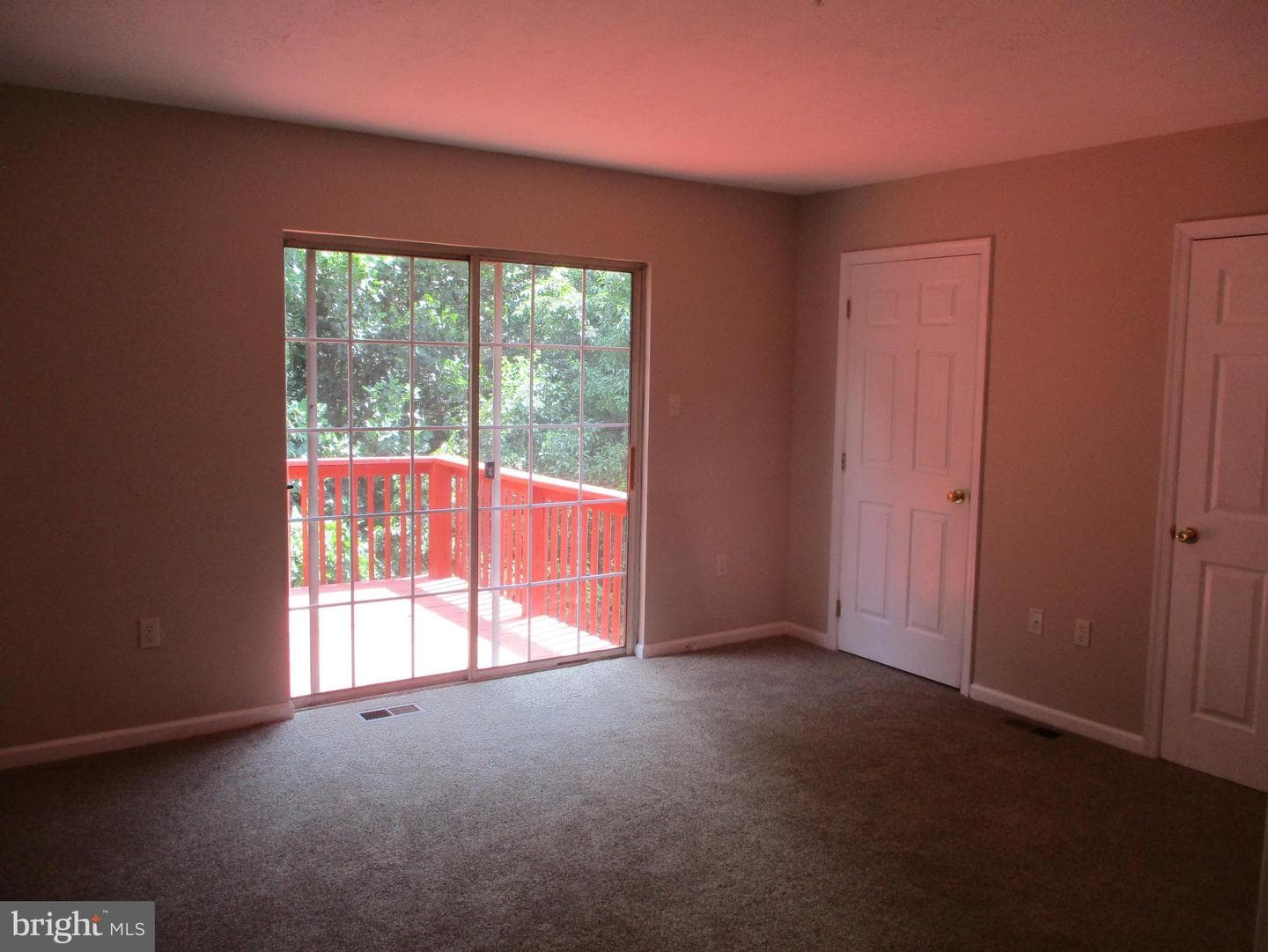 50 Hickory Drive photo 8