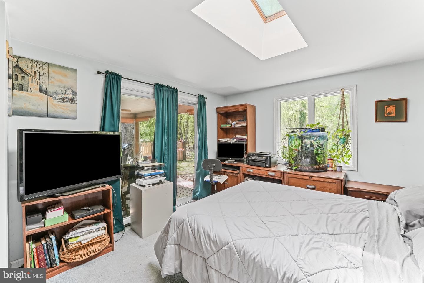 108 Woodall Road photo 13