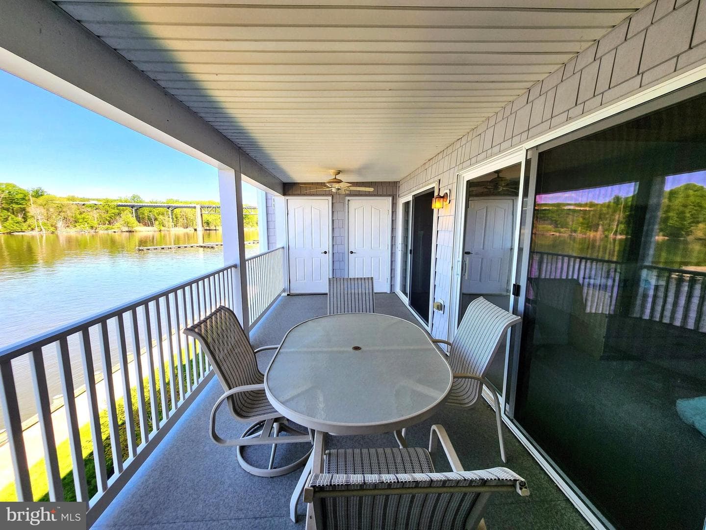 24 Mcmullens Wharf #2c photo 12