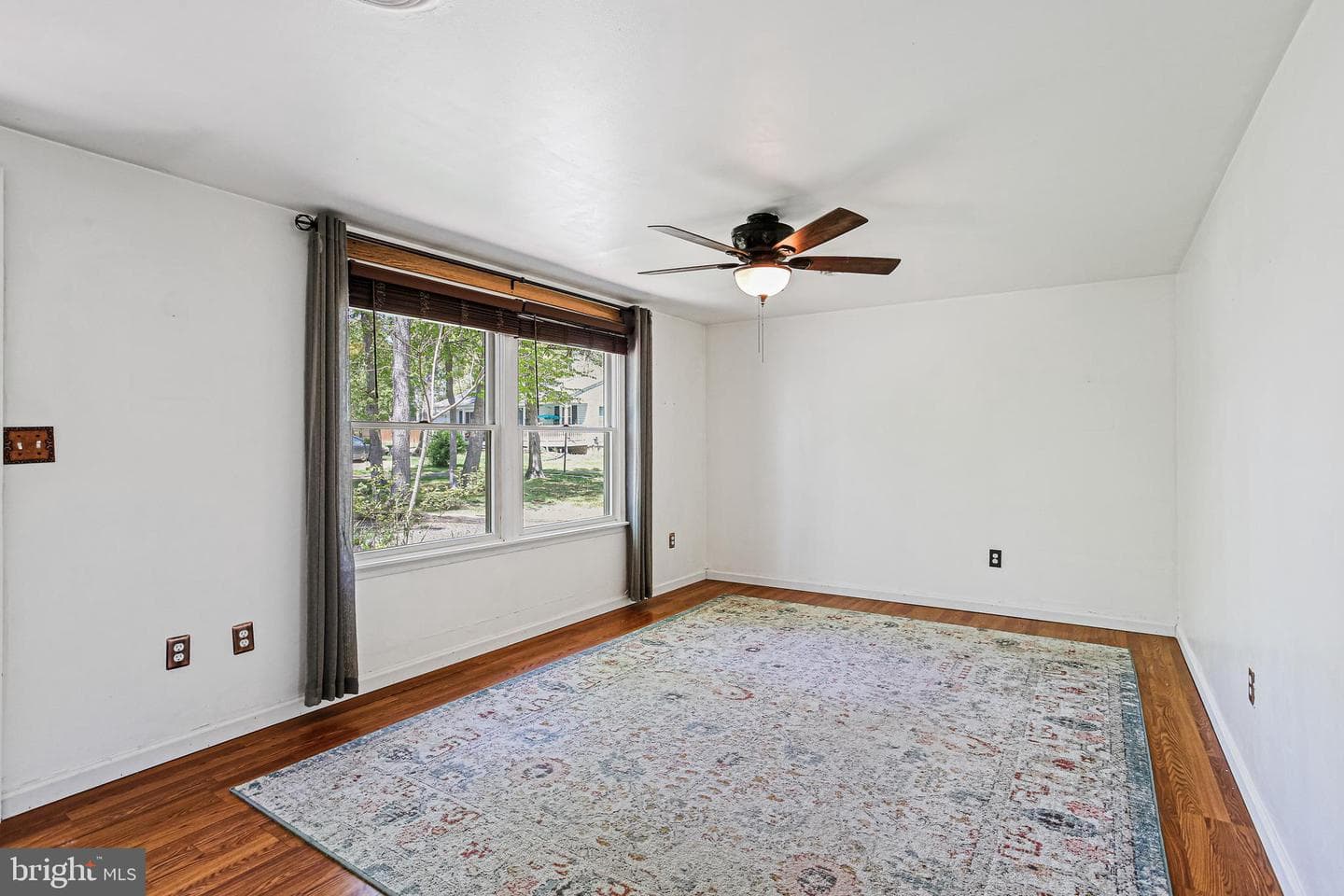 2 Lexington Court photo 18