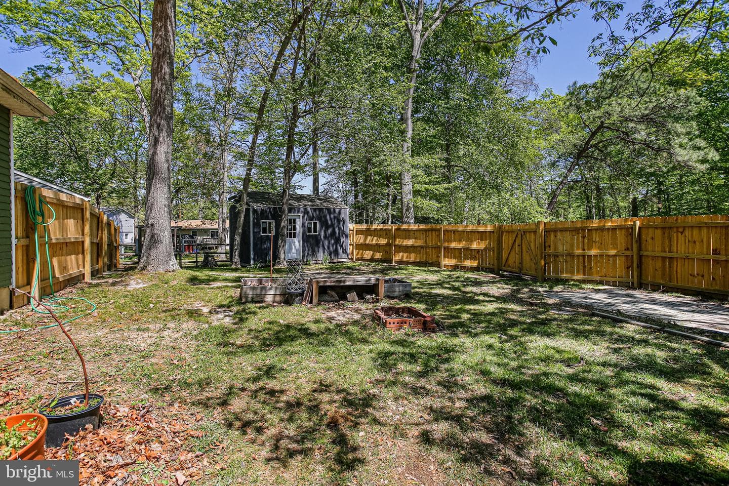 2 Lexington Court photo 7