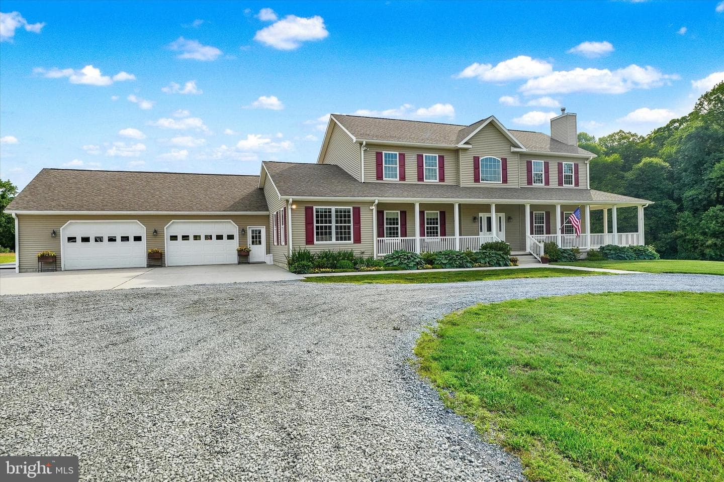 249 Floral Way photo 4