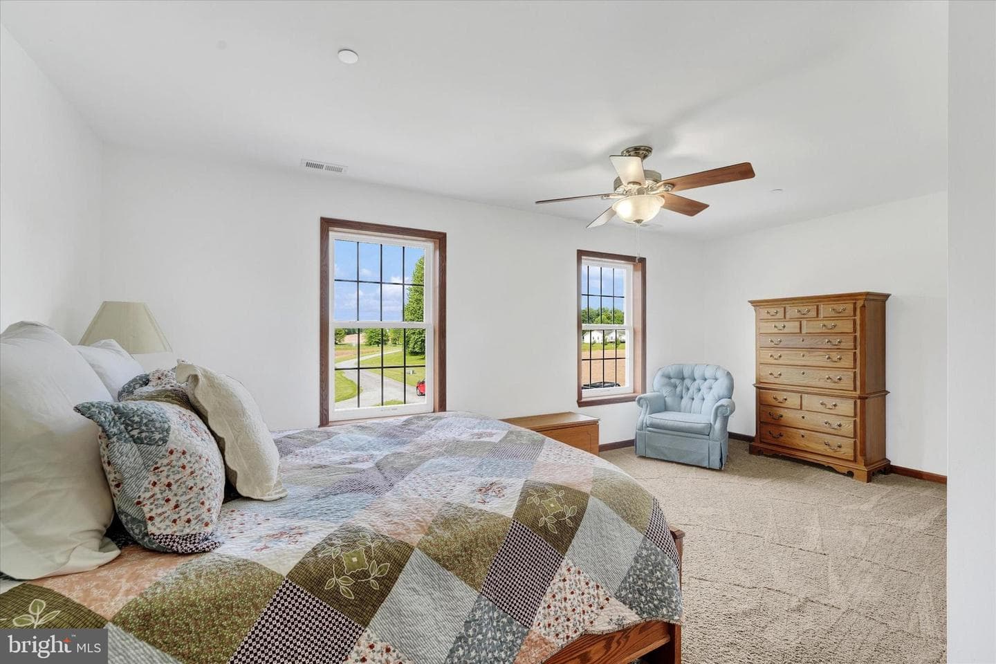 249 Floral Way photo 40