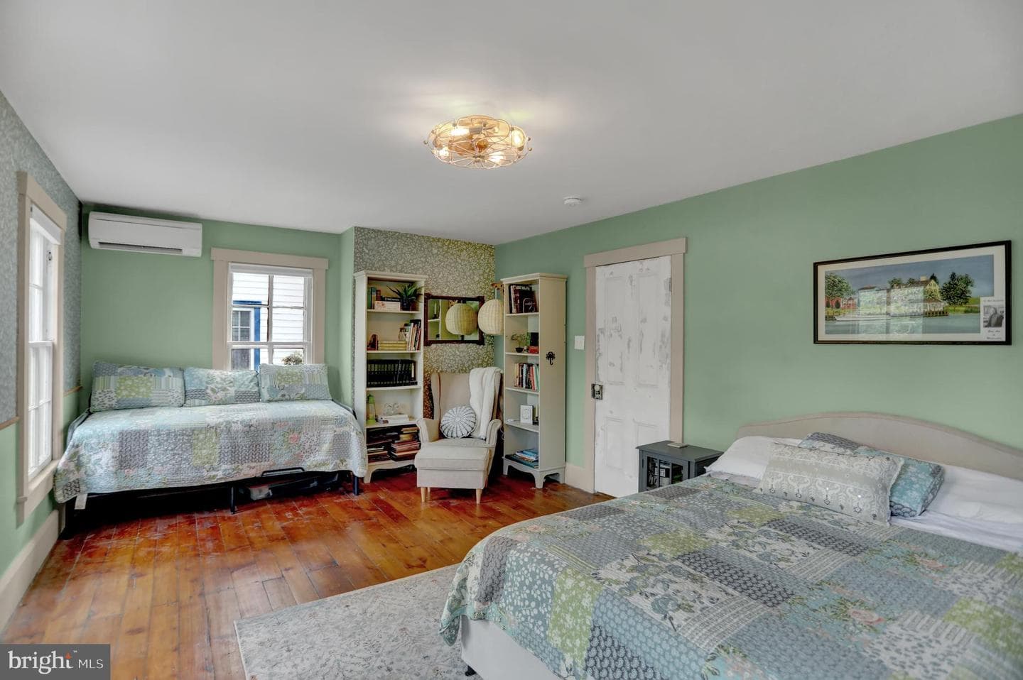 314 Bohemia Avenue photo 48