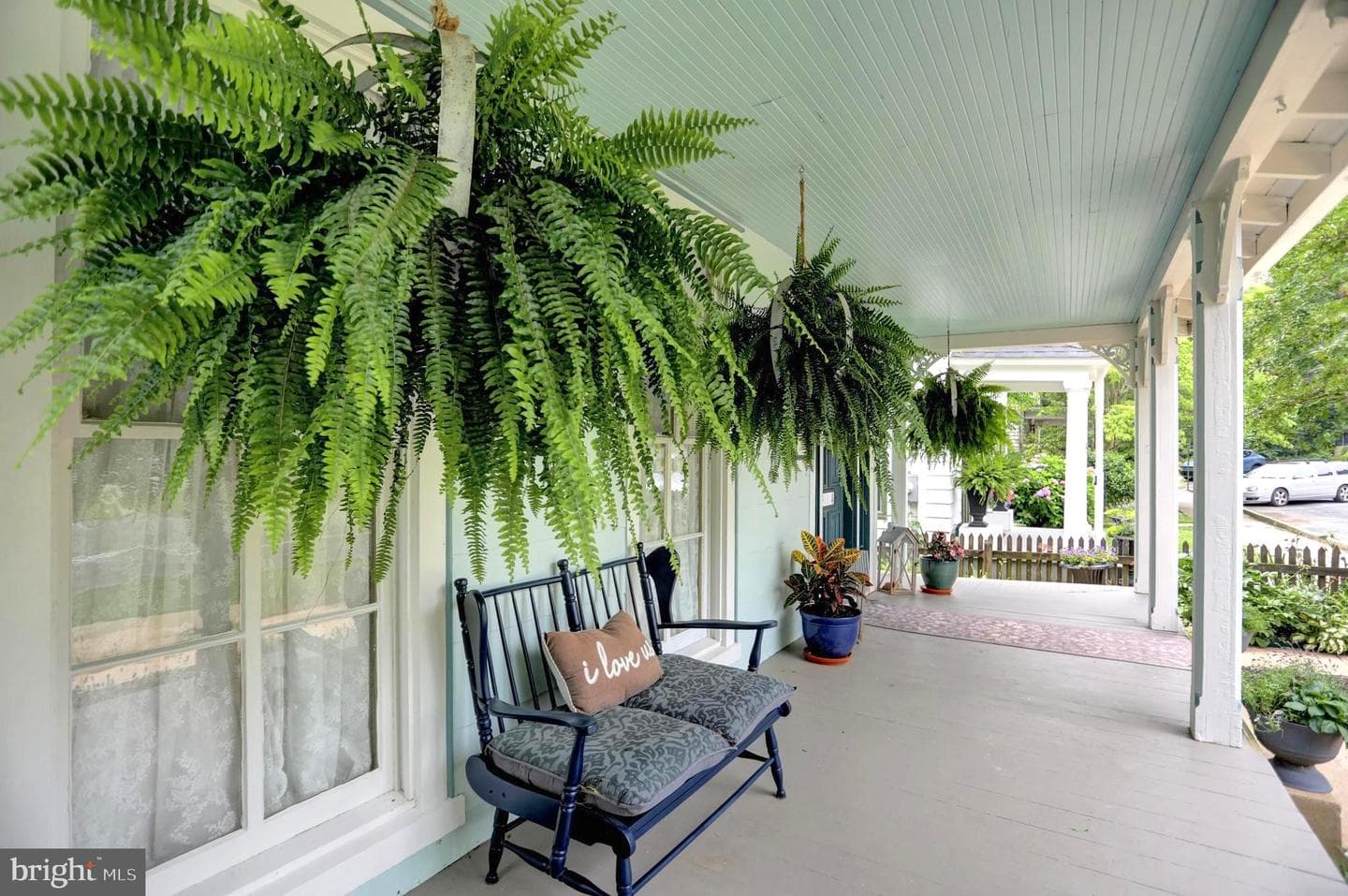 314 Bohemia Avenue photo 8
