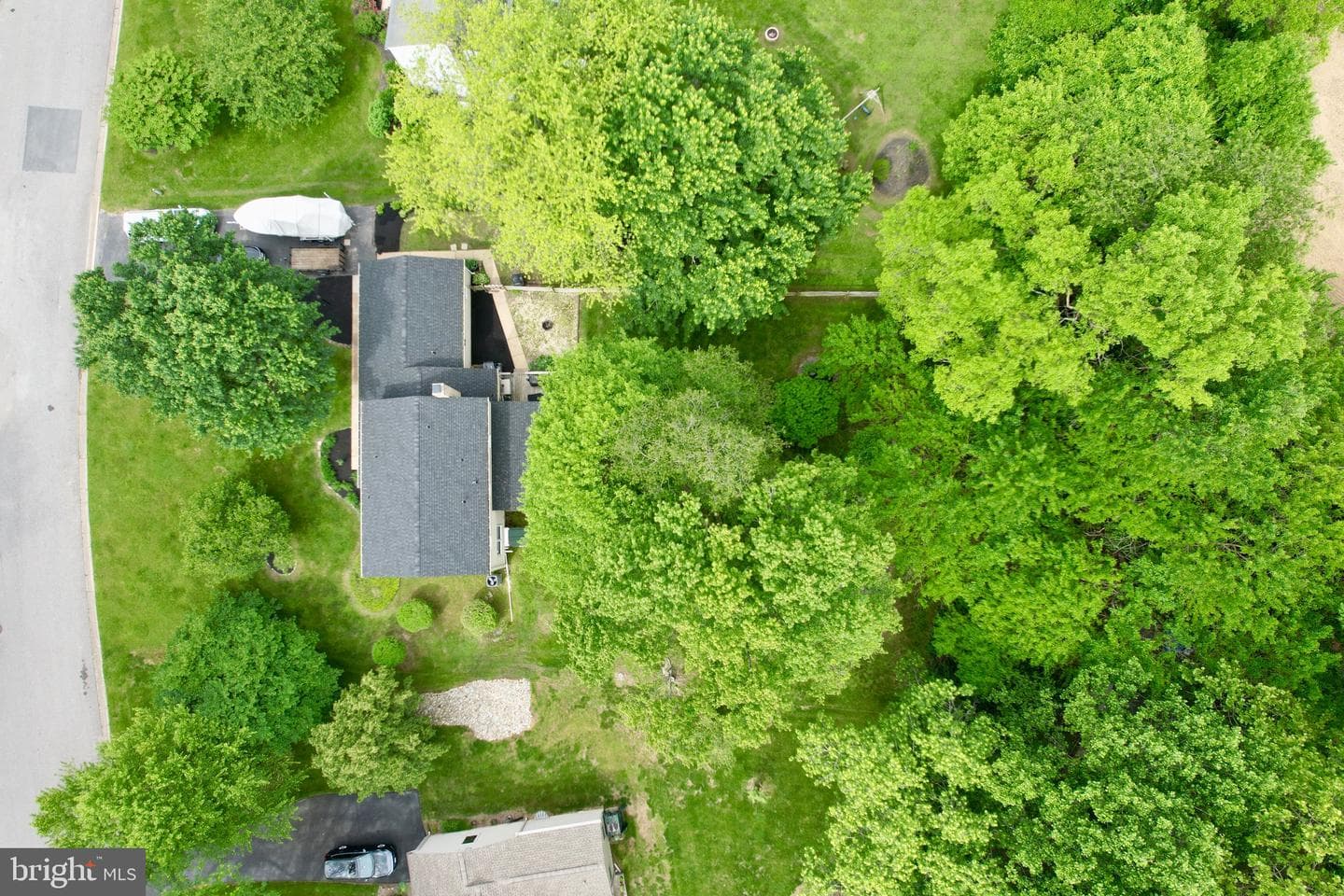 13 Locharron Drive photo 40
