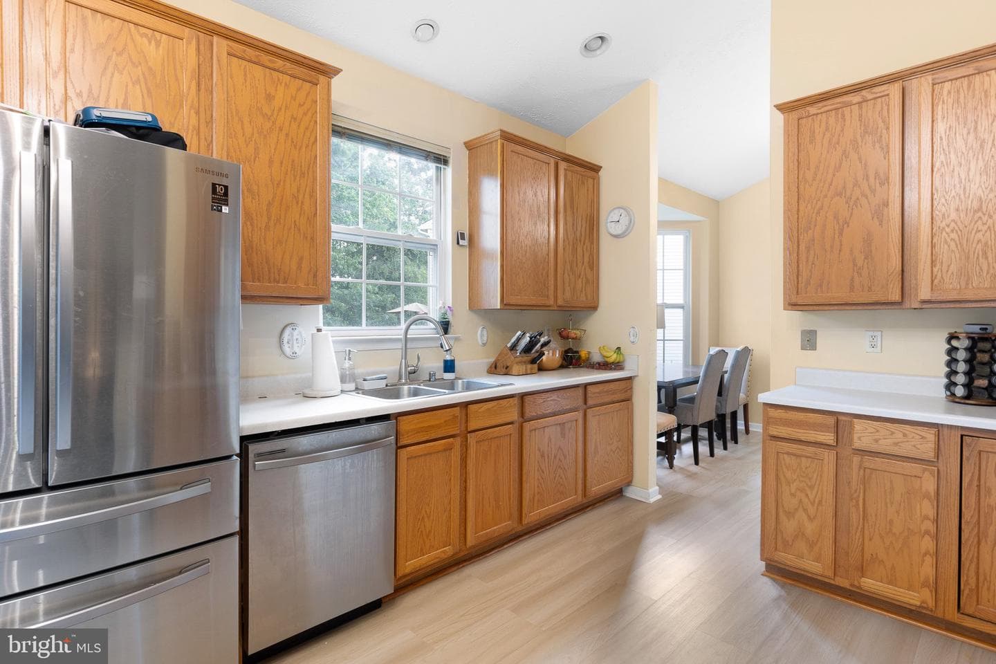 27 John Adams Lane photo 12
