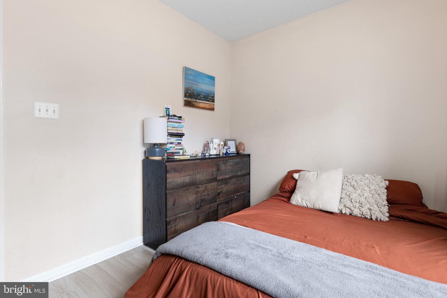 27 John Adams Lane photo 16
