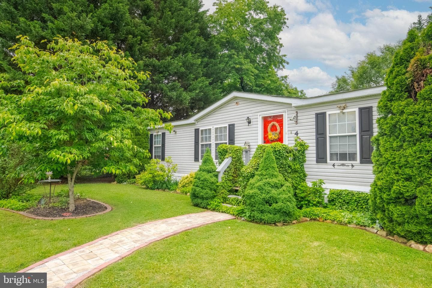 4 Mallard Drive photo 6