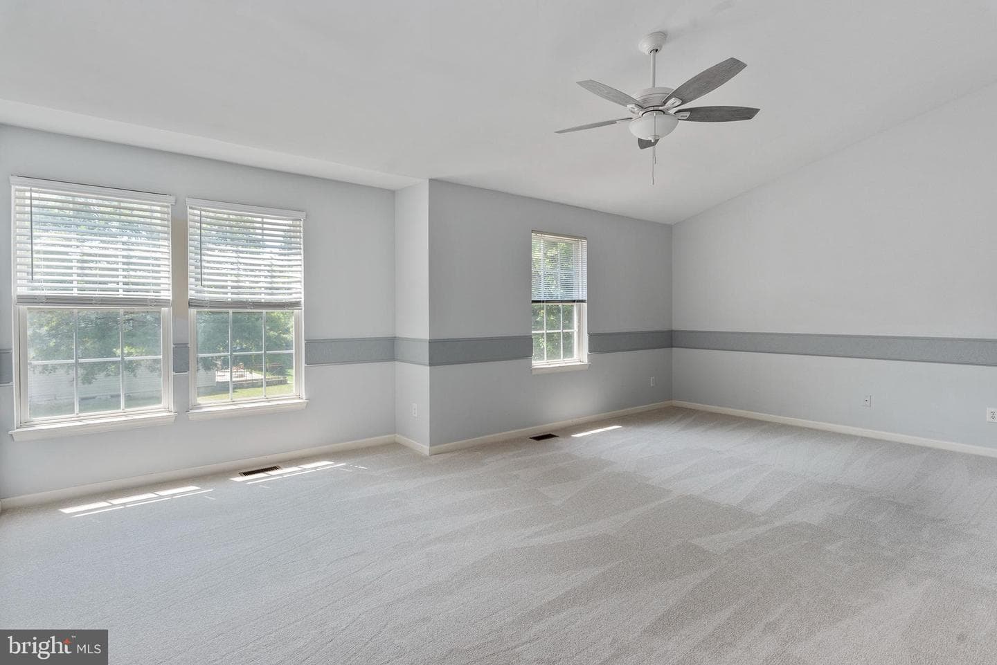 331 Suburban Drive photo 29