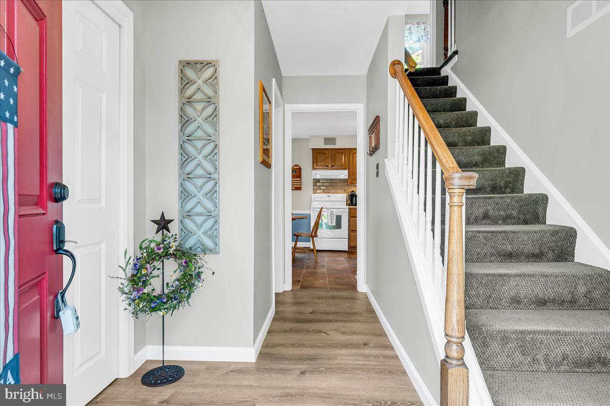 148 Ballantrae Drive photo 4