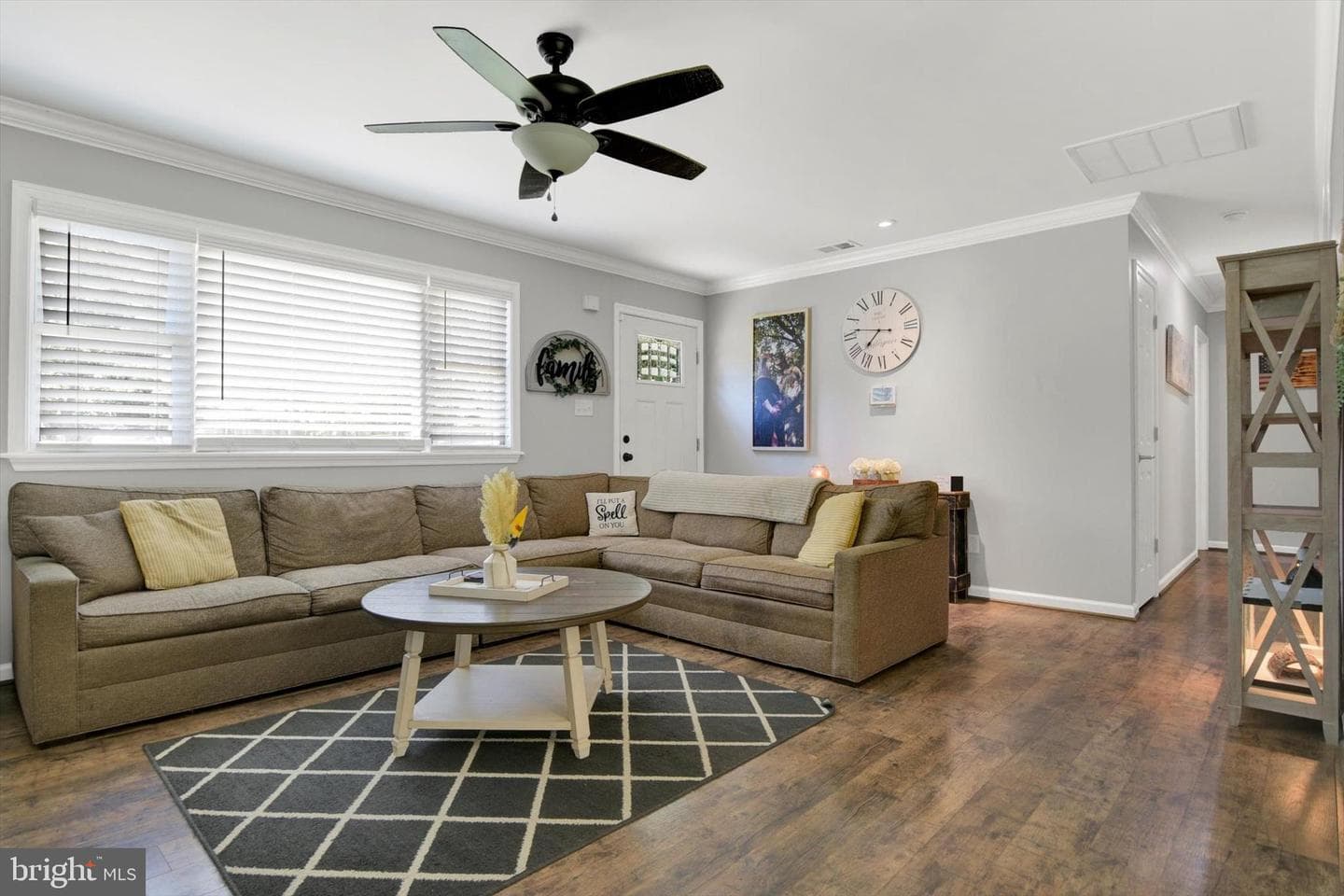 48 Barrett Road photo 6
