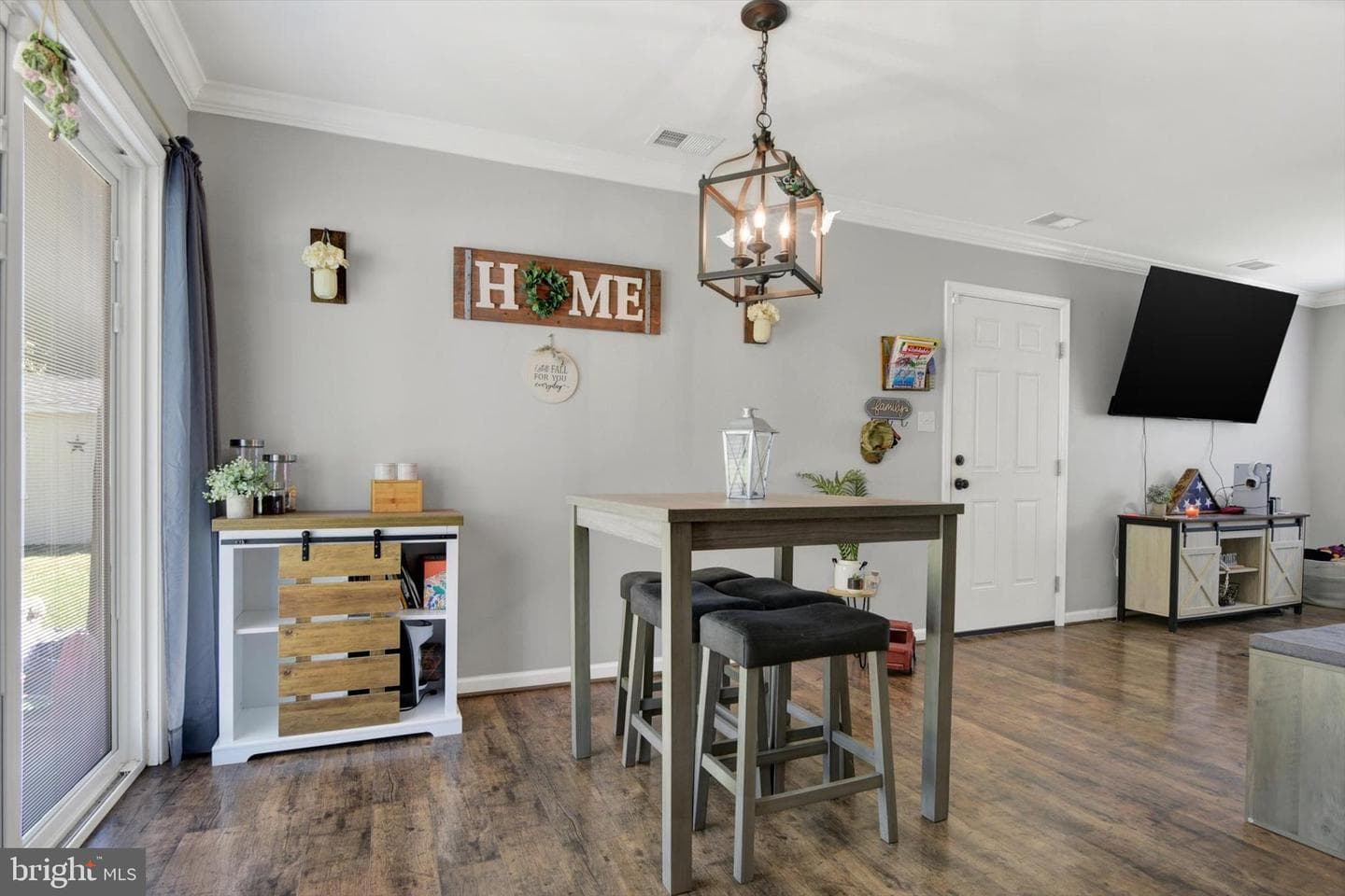 48 Barrett Road photo 9