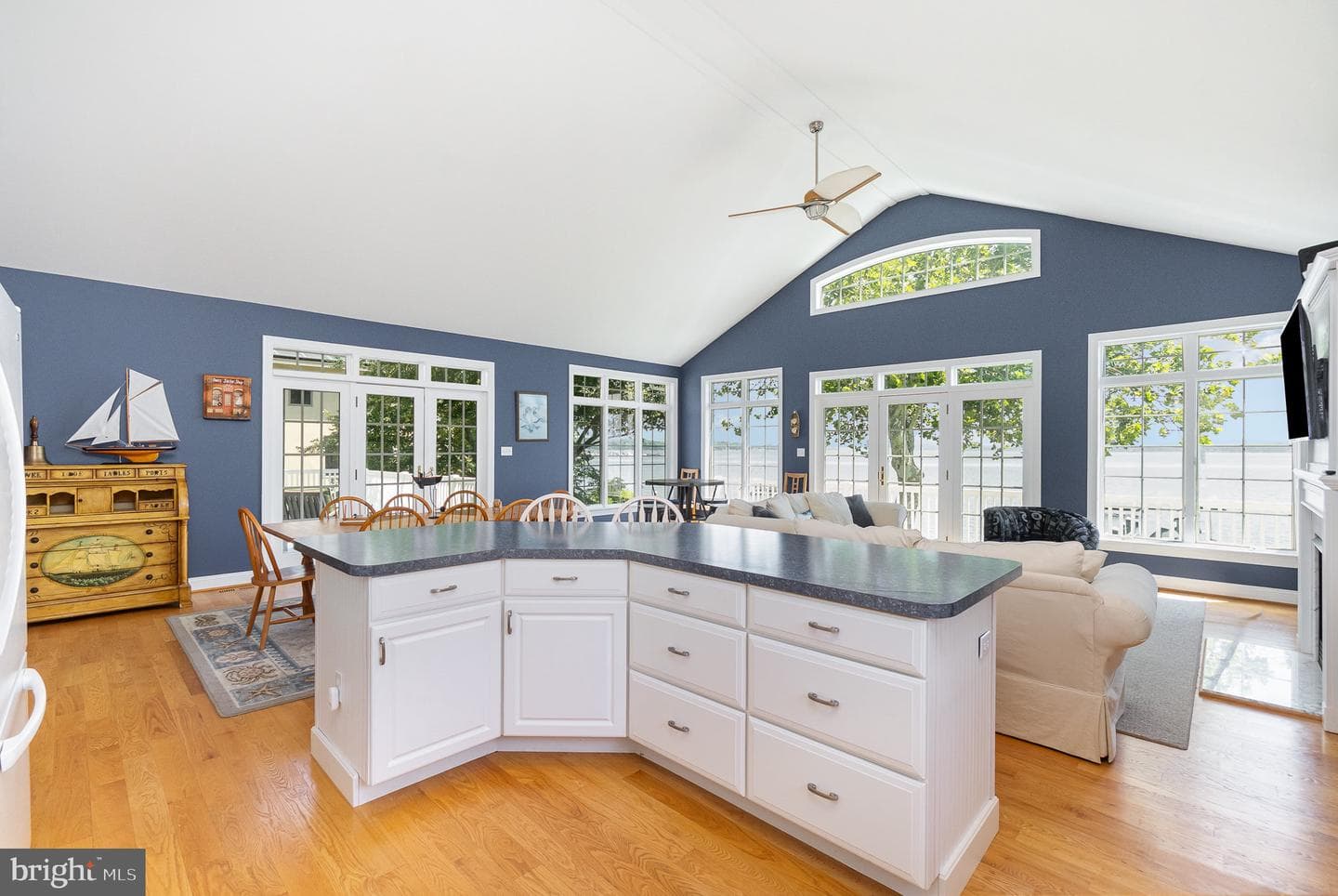 15 Cherry Lane photo 12